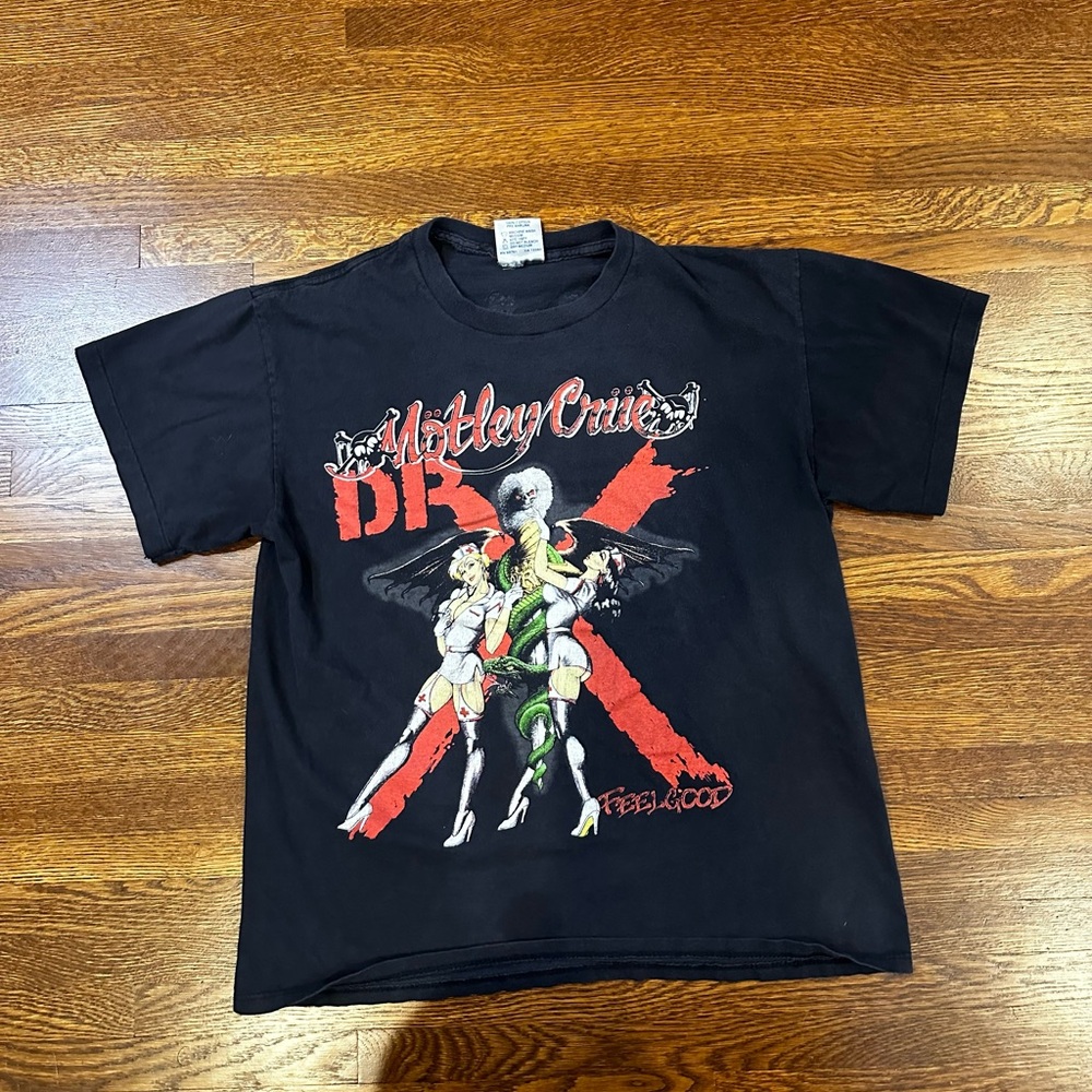 Motley Crue band tee